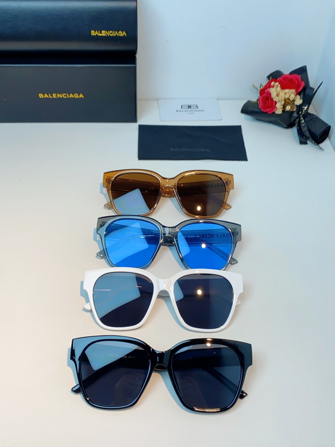 Balenciaga Cat-Eye Brown Lens Sunglasses for Men & Women - detail image 13