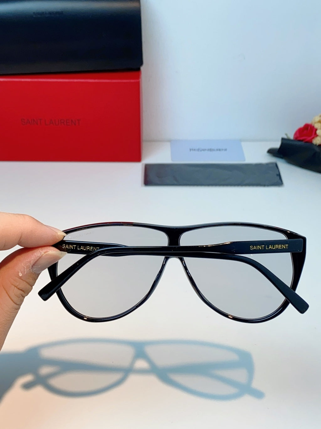 Saint Laurent Cat-Eye Silver Lens Sunglasses for Men & Women - 382478 - detail image 5