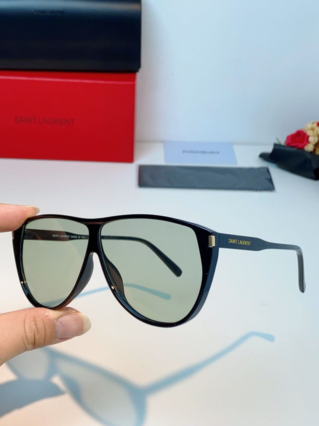 Saint Laurent Cat-Eye Silver Lens Sunglasses for Men & Women - 382481 - detail image 6