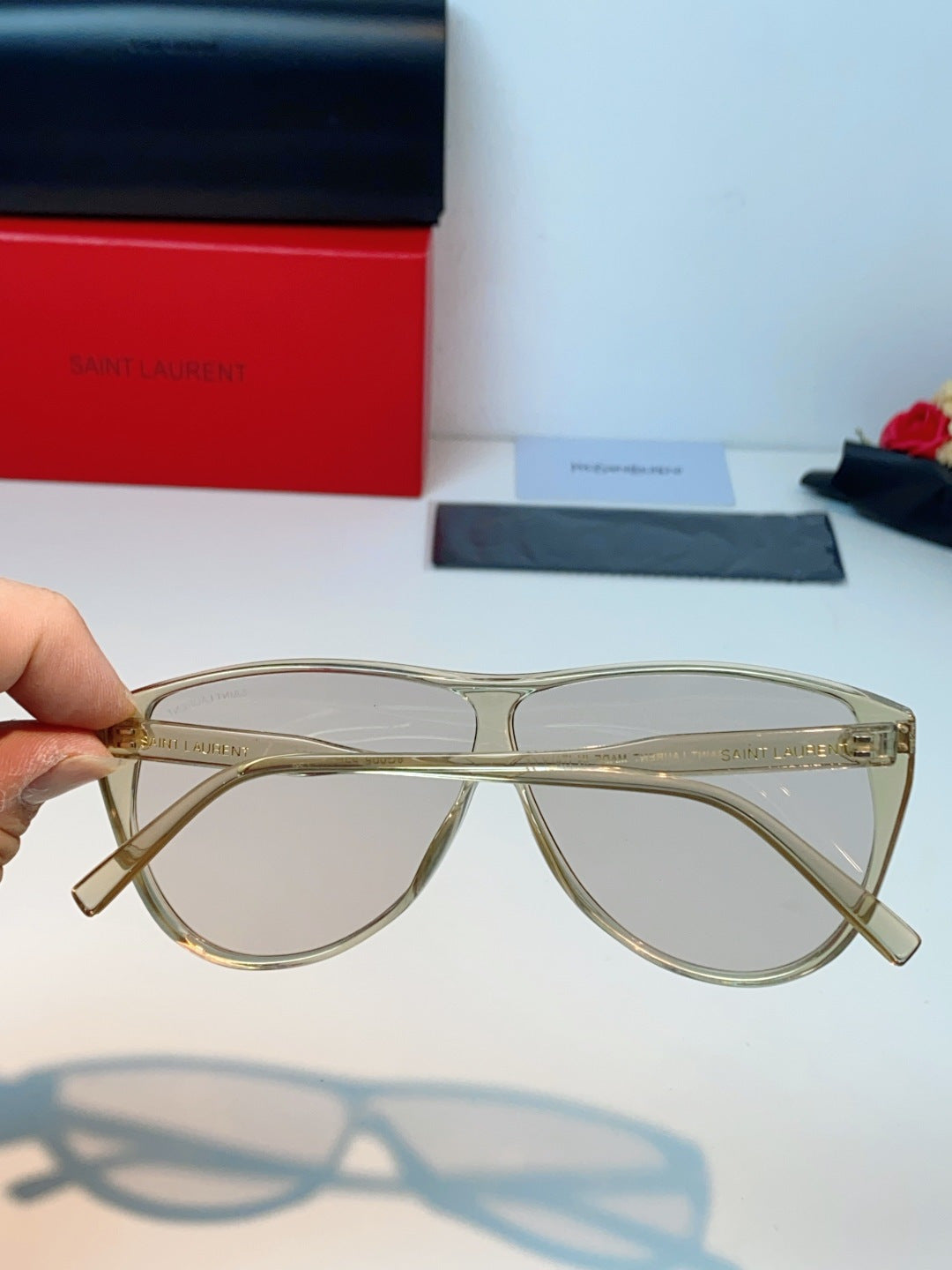 Saint Laurent Cat-Eye Silver Lens Sunglasses for Men & Women - 382482 - detail image 5