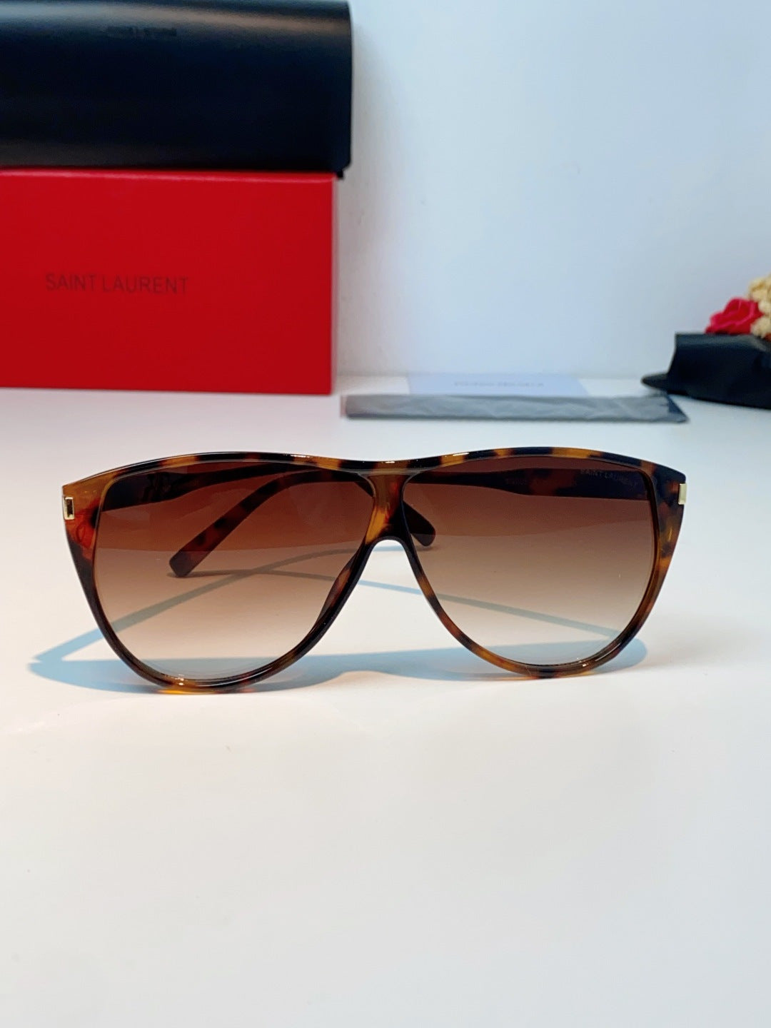 Saint Laurent Cat-Eye Red Lens Sunglasses for Men & Women - detail image 2
