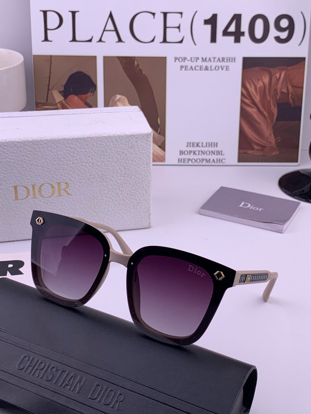 Dior CD1972 Polarized Square Gold Lens Sunglasses for Women - detail image 3