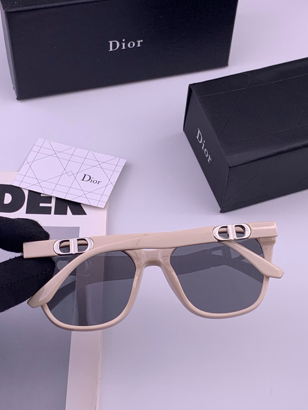 Dior CD67711 Polarized Square Gray Lens Sunglasses for Women - 382417 - detail image 3
