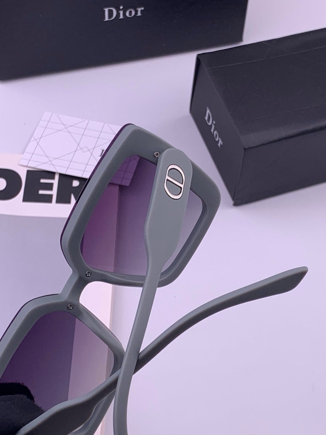 Dior D6227 Polarized Square Brown Lens Sunglasses for Men & Women - 382450 - detail image 5