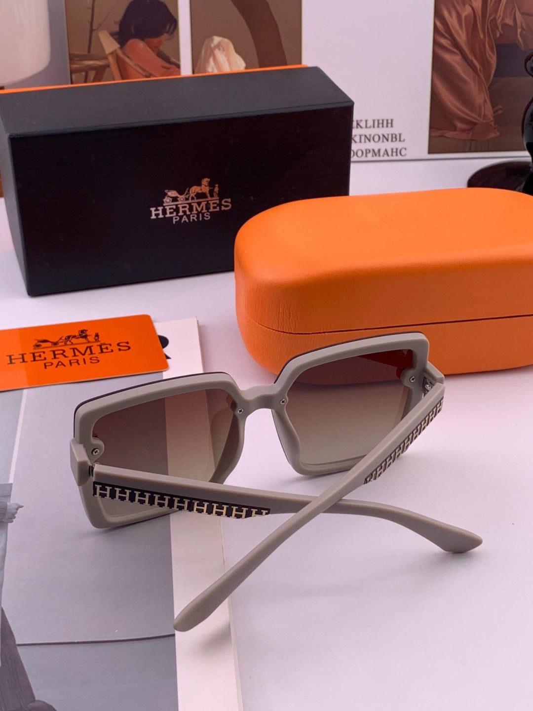 Hermès H1605 Square Black Lens Sunglasses for Men & Women - 399429 - detail image 3