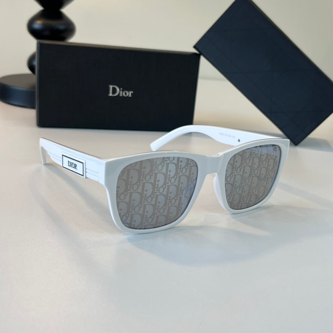 Dior Fashion Silver Lens Sunglasses for Men - 398658