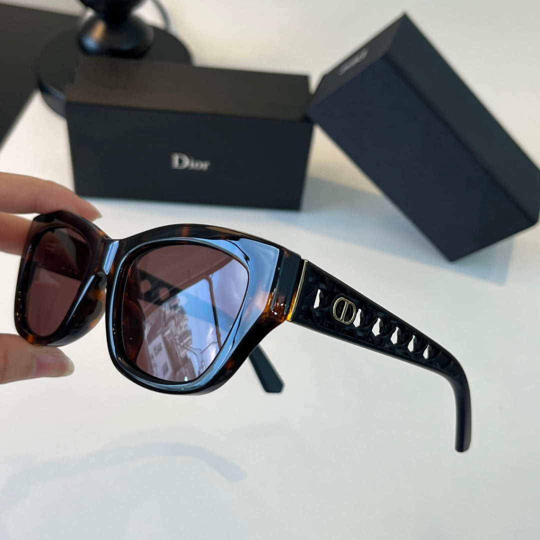 Dior Fashion Black Lens Sunglasses for Men & Women - 431750 - detail image 4