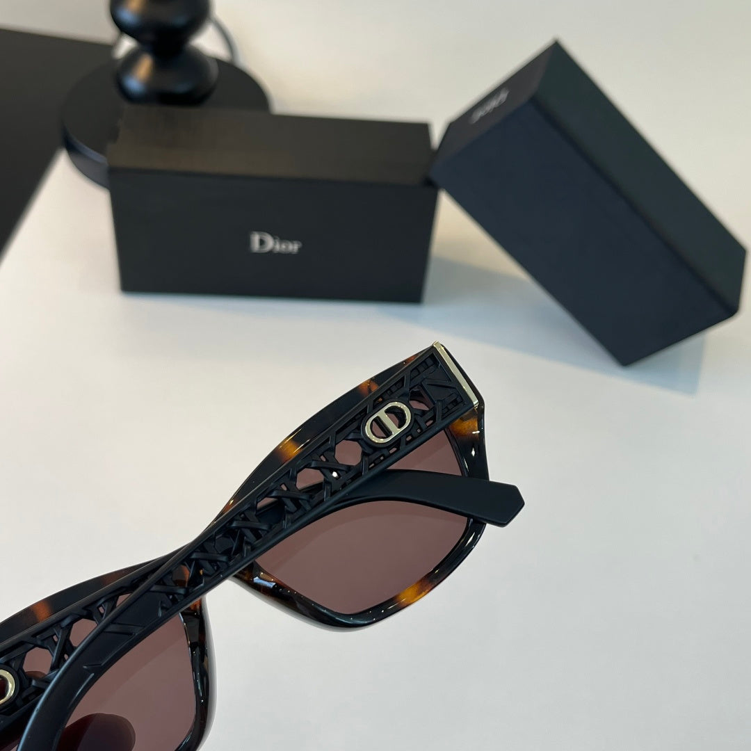 Dior Fashion Black Lens Sunglasses for Men & Women - 431750 - detail image 6