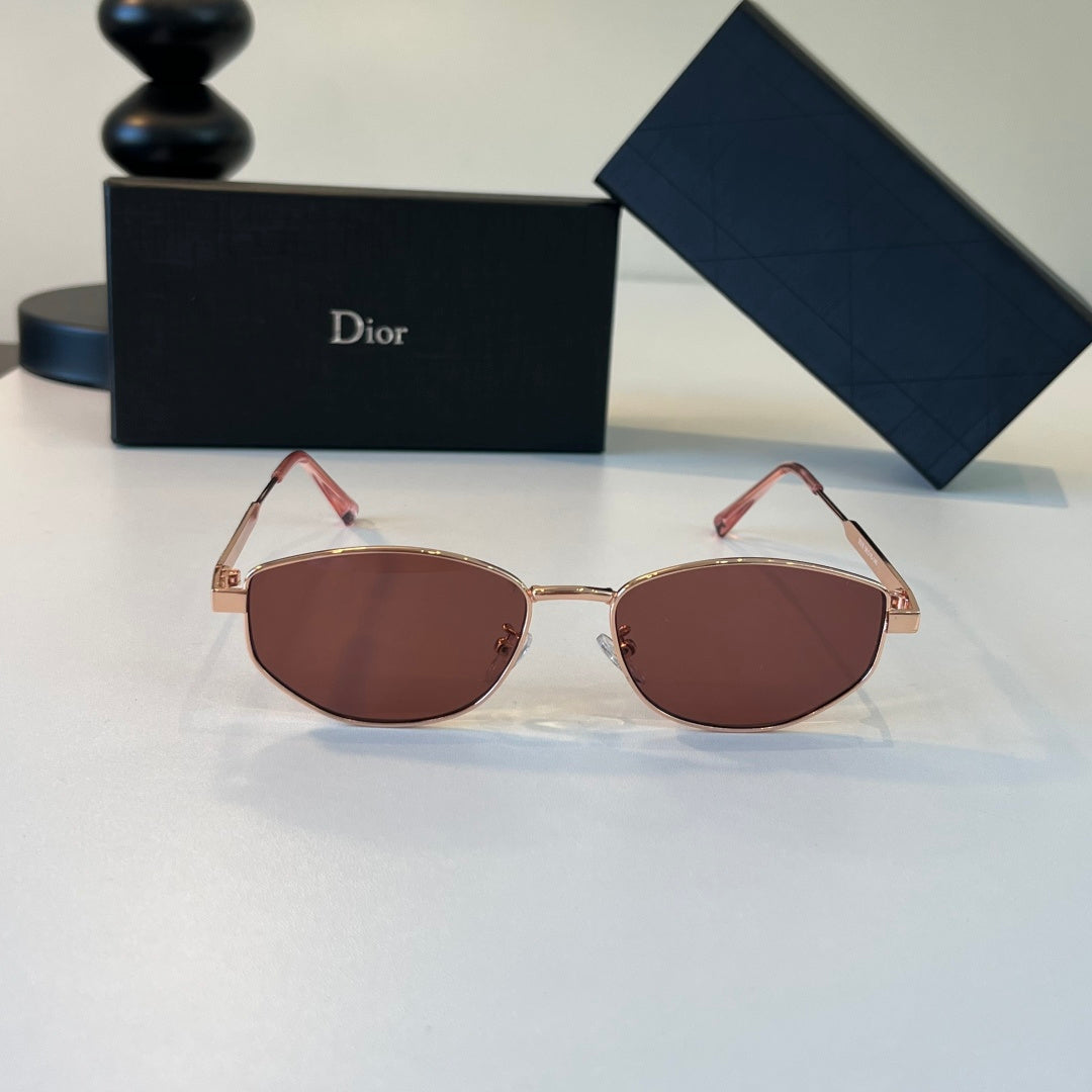 Dior Fashion Red Lens Sunglasses for Women - detail image 2