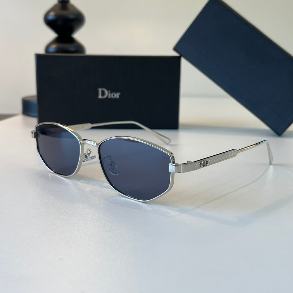 Dior Fashion Silver Lens Sunglasses for Women - detail image 3