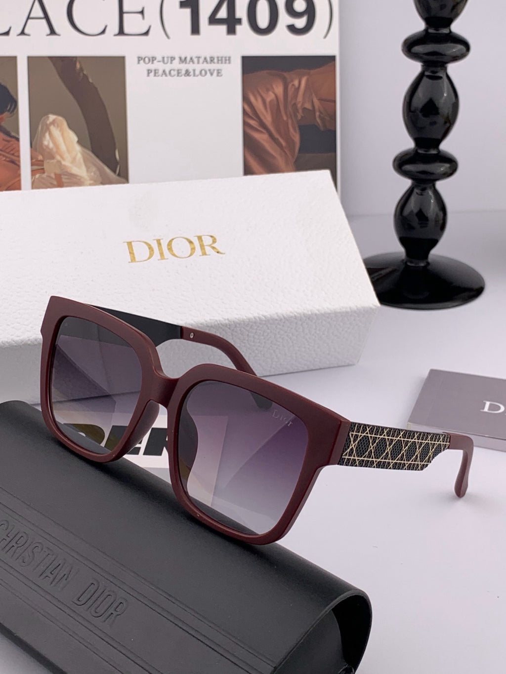 Dior D8304 Square Black Lens Sunglasses for Men & Women - detail image 3
