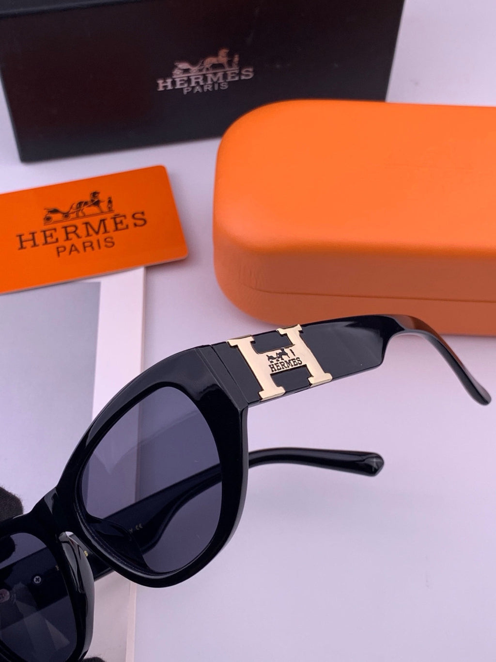 Hermès H37005 Square Black Lens Sunglasses for Men & Women - 399443