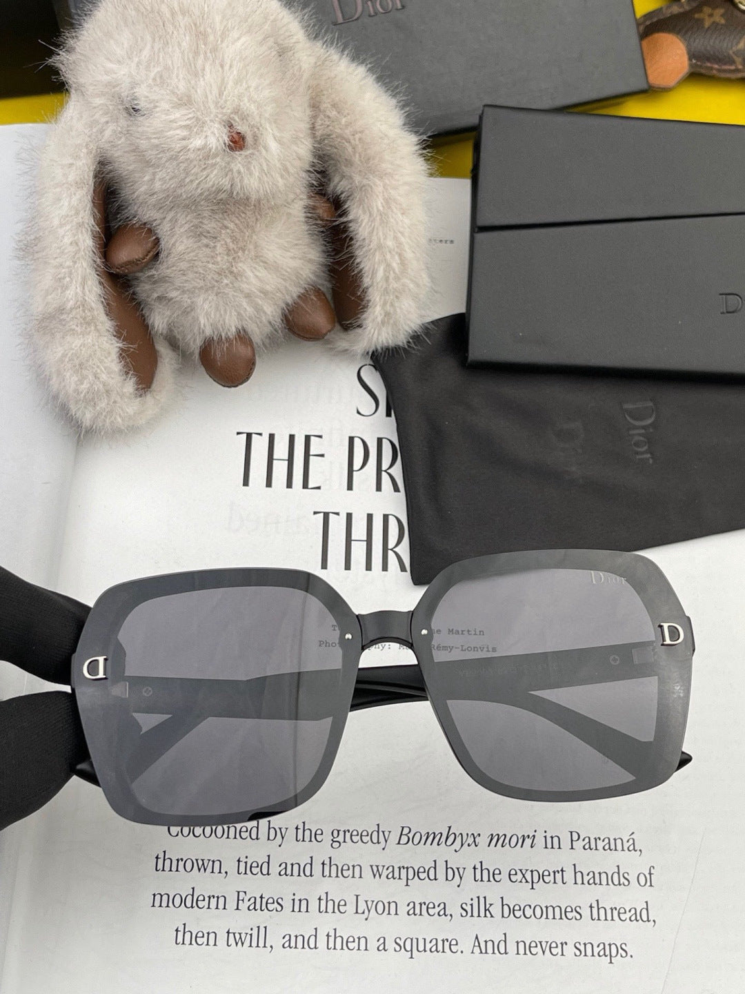 Dior D3200 Polarized Fashion Blue Lens Sunglasses for Men & Women - 415474 - detail image 2