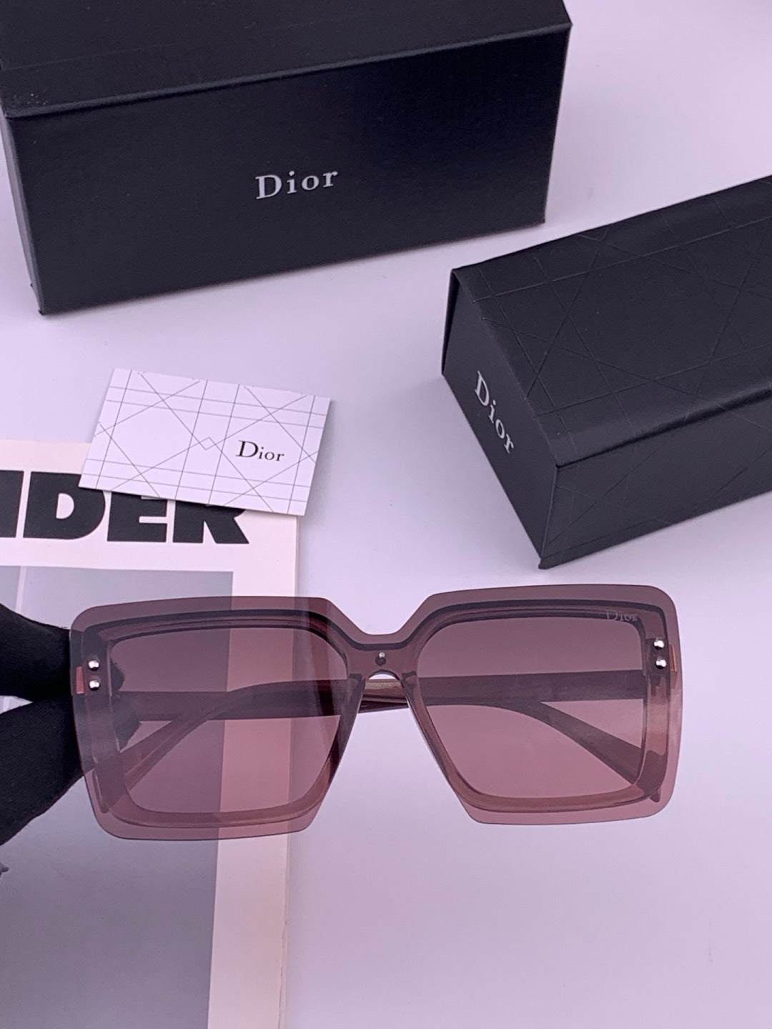 Dior D7996 Fashion Gold Lens Sunglasses for Men & Women - 415472