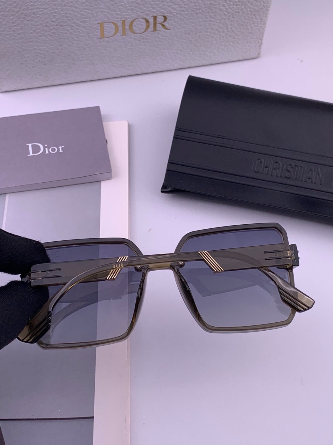 Dior CD8226 Polarized Square Gold Lens Sunglasses for Women - 415518 - detail image 3