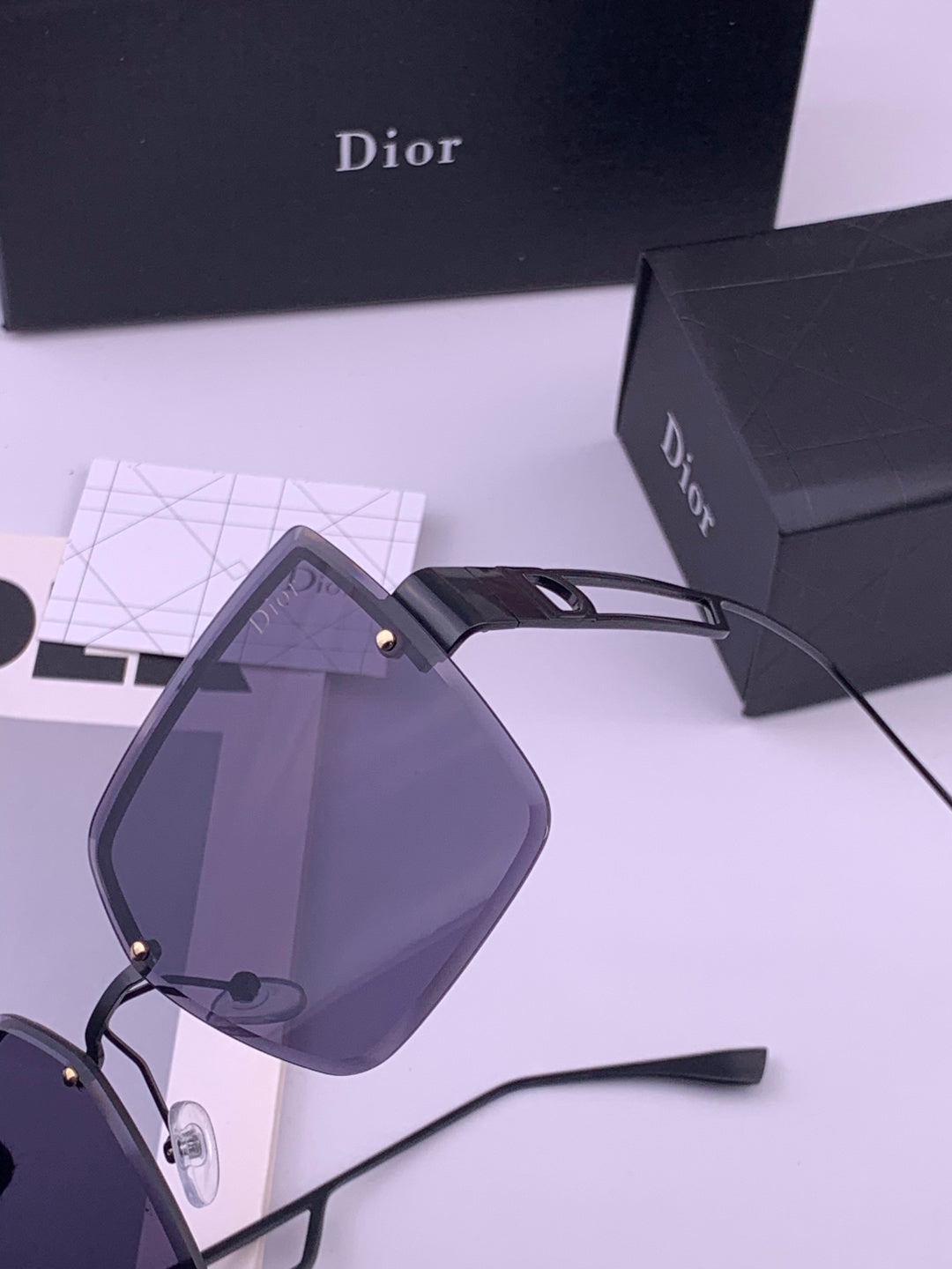 Dior D9681 Square Gold Lens Sunglasses for Men & Women - 415529 - detail image 4
