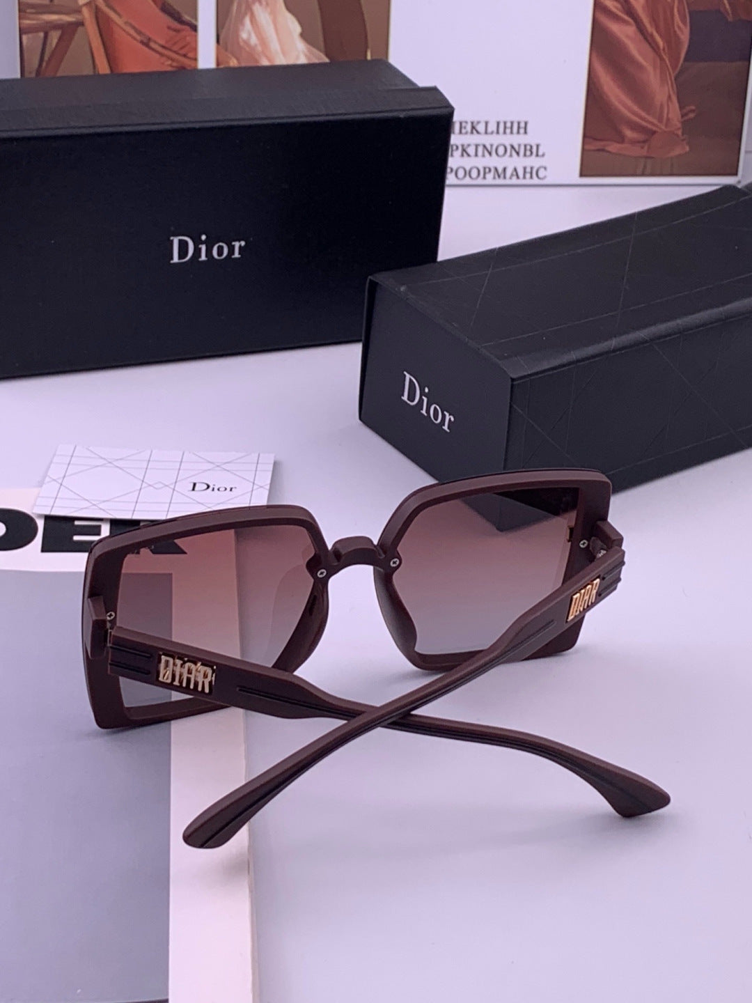 Dior D5290 Polarized Square Brown Lens Sunglasses for Men & Women - 415509 - detail image 3