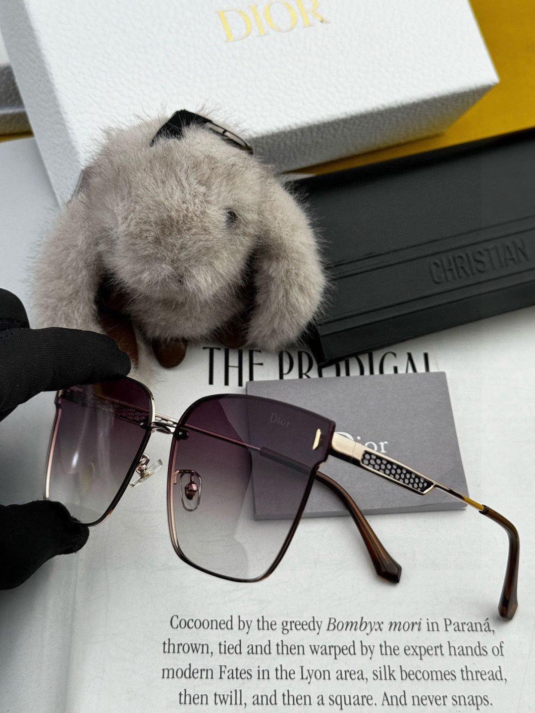 Dior CD9640 Polarized Rimless Black Lens Sunglasses for Men & Women - 415390 - detail image 3