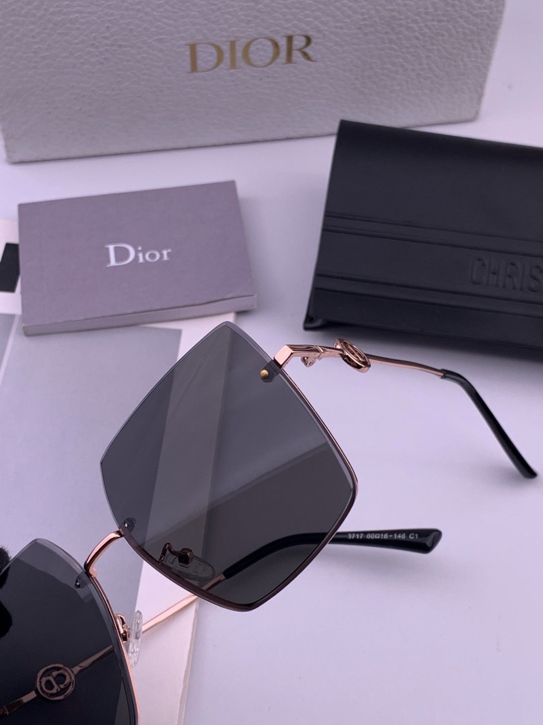 Dior CD7371 Lightweight Rimless Black Lens Sunglasses for Women - 415429 - detail image 3