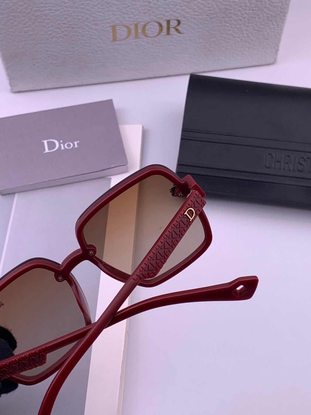 Dior D47002 Fashion Purple Lens Sunglasses for Men & Women - 415447 - detail image 5