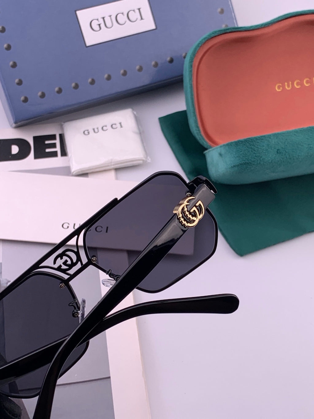 Louis Vuitton L91756 Aviator Black Lens Sunglasses for Men & Women - 431211 - detail image 6