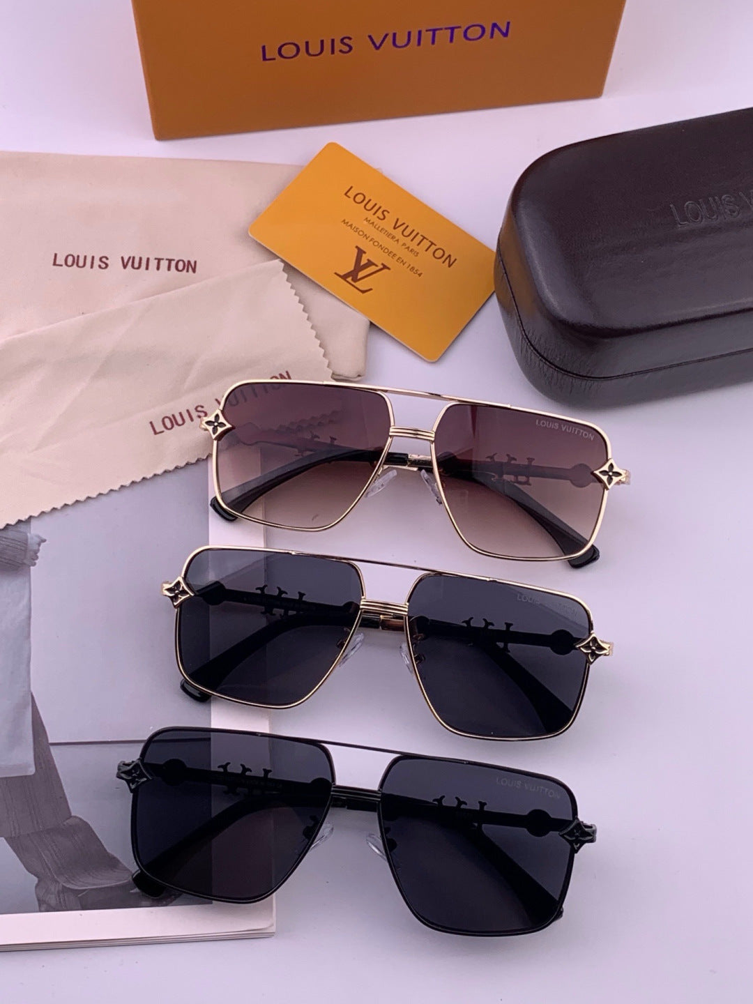 Louis Vuitton L11757 Aviator Black Lens Sunglasses for Men & Women - 431200 - detail image 8