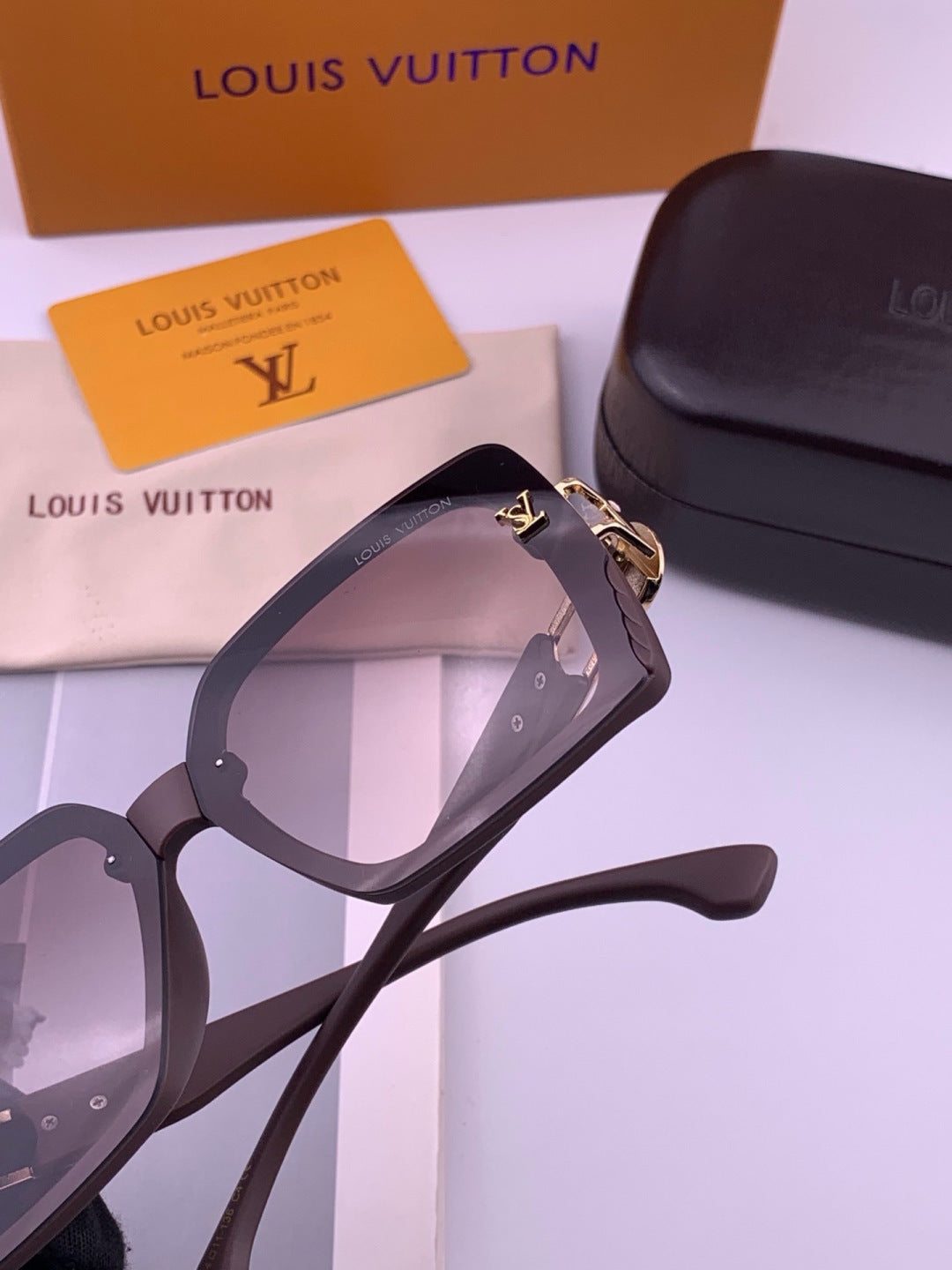 Louis Vuitton L5304 Polarized Square Brown Lens Sunglasses for Men & - 431288 - detail image 4