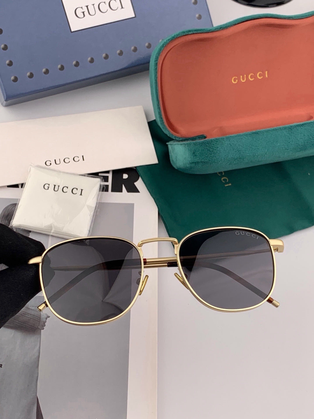 Gucci 7805 Polarized Aviator Black Lens Sunglasses for Men & Women - 431409