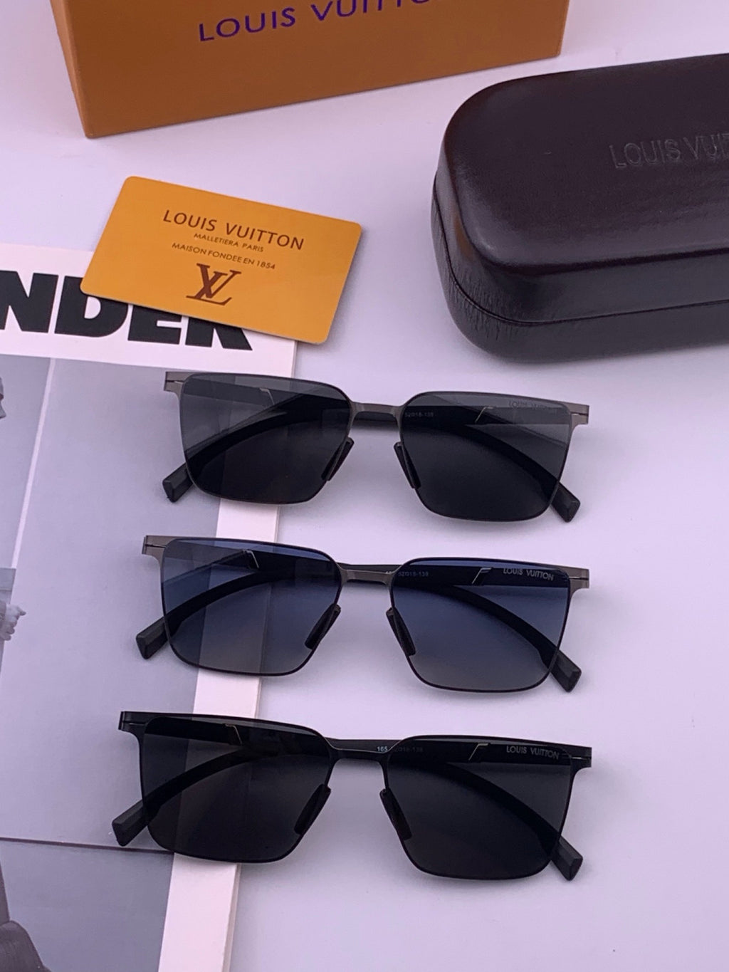 Louis Vuitton L516 Fashion Gold Lens Sunglasses for Men & Women - 431271 - detail image 7
