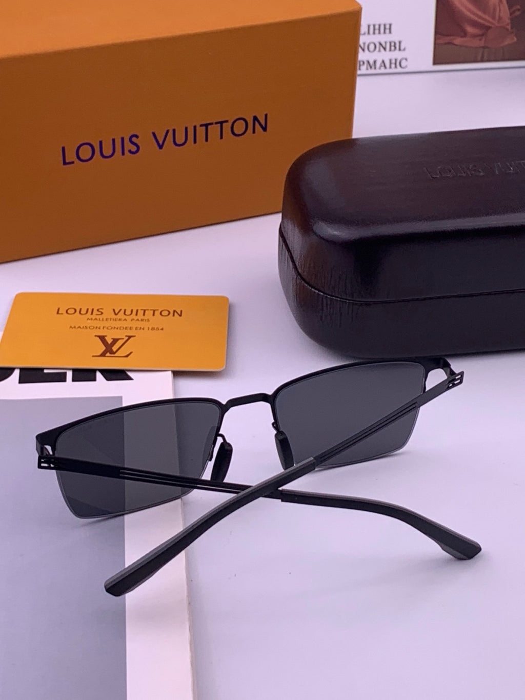 Louis Vuitton L510 Fashion Gold Lens Sunglasses for Men & Women - 431275 - detail image 6