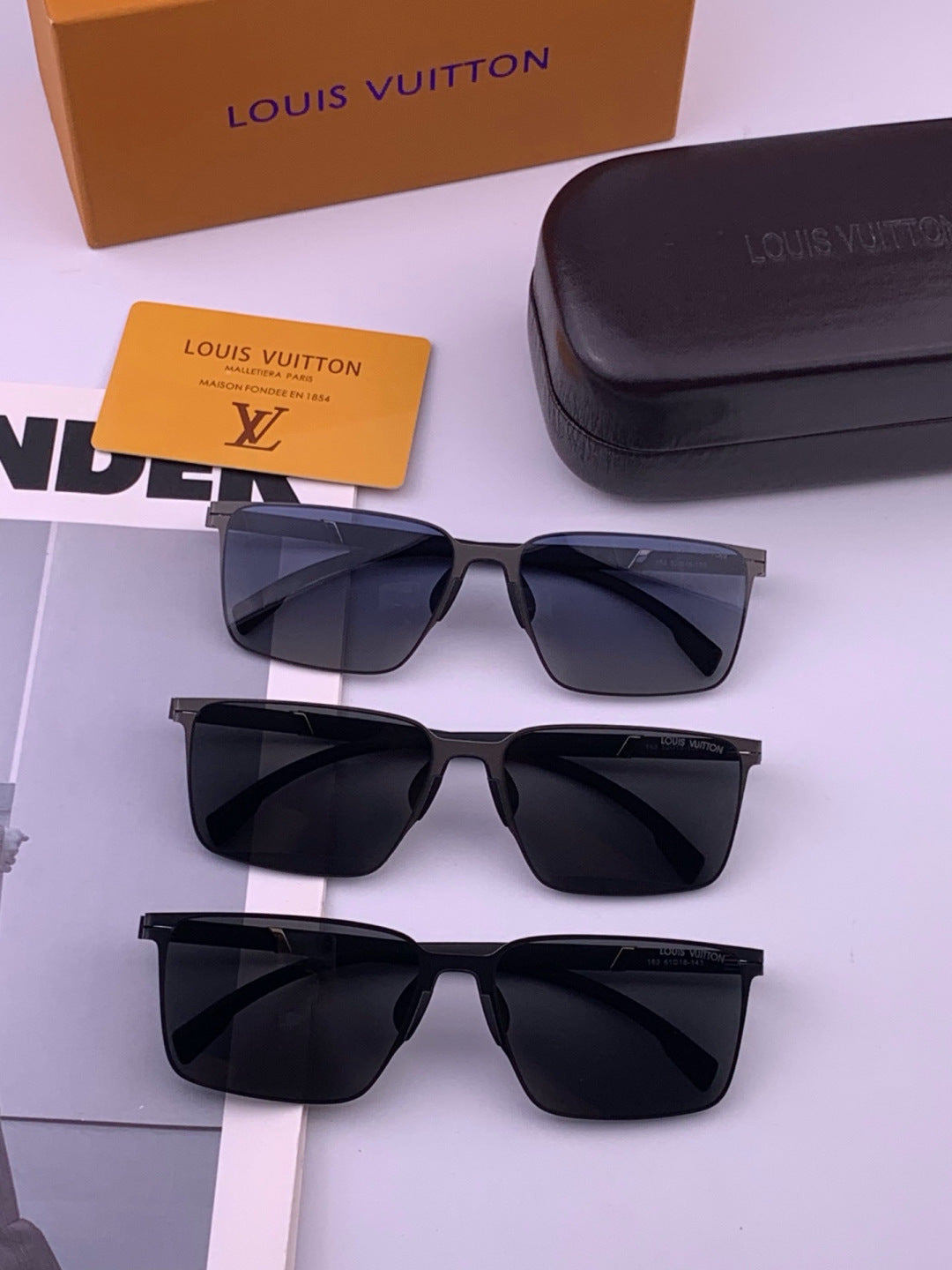 Louis Vuitton L316 Fashion Gold Lens Sunglasses for Men & Women - 431278 - detail image 7