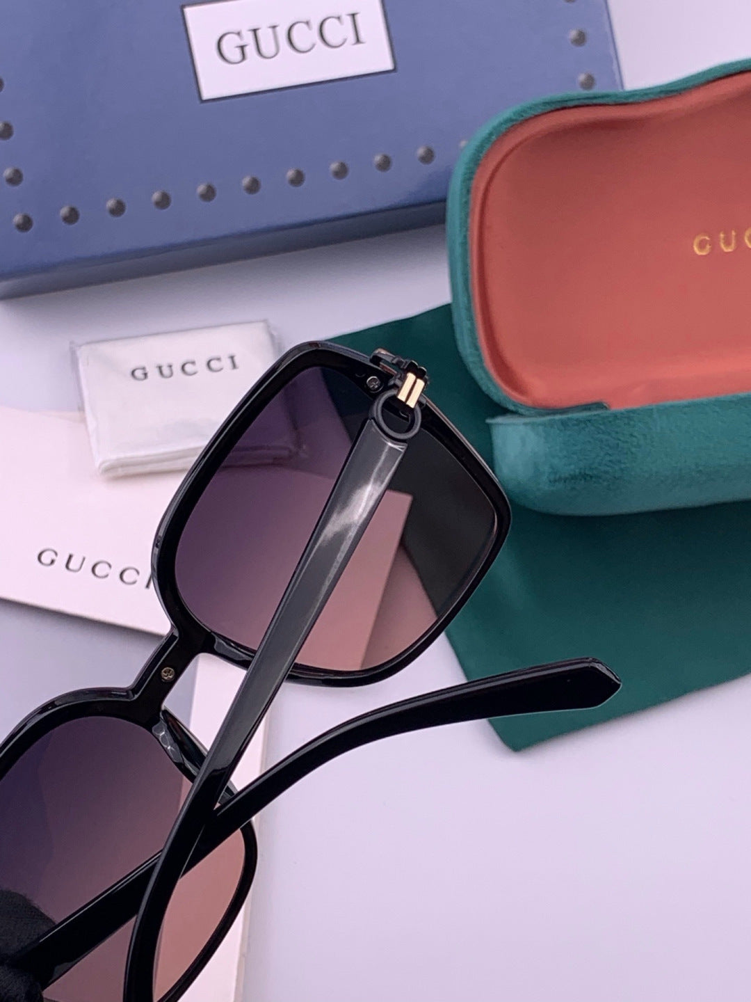 Gucci G9223 Polarized Square Brown Lens Sunglasses for Men & Women - 431362 - detail image 4