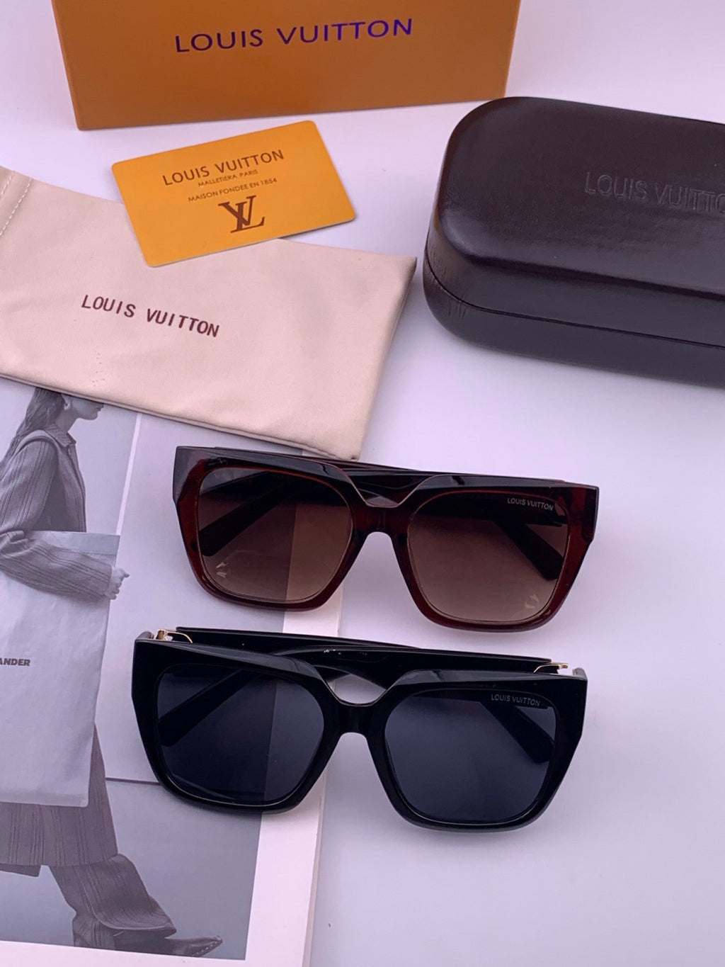 Louis Vuitton L95801 Square Gold Lens Sunglasses for Women - 431178 - detail image 7