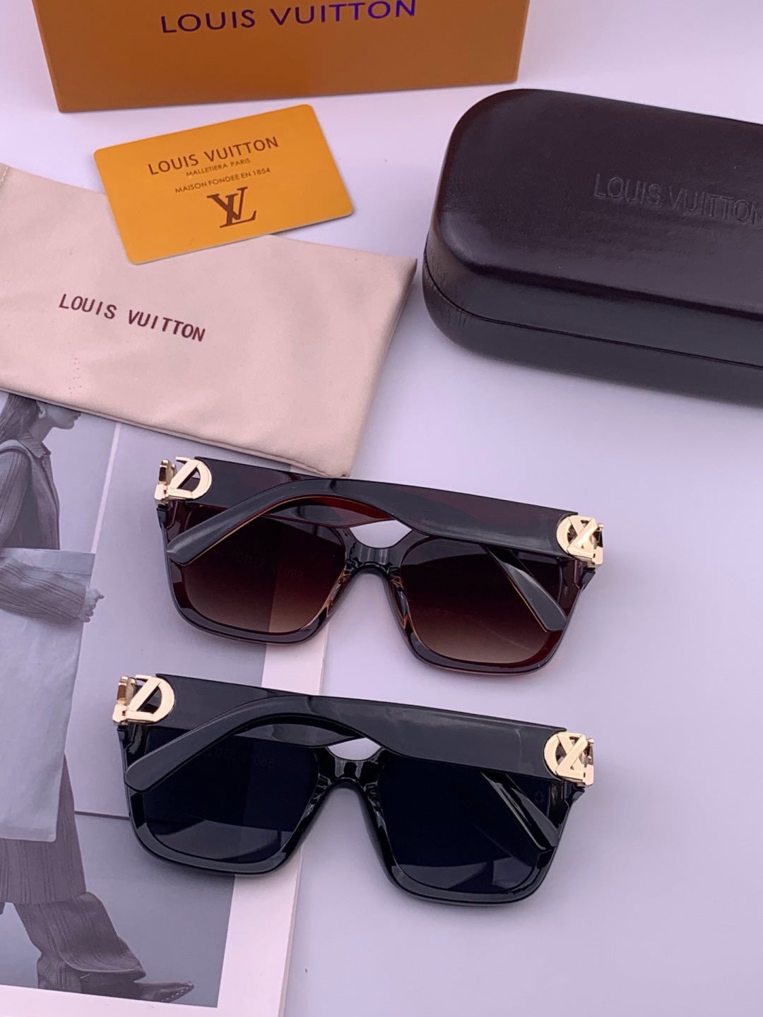Louis Vuitton L95801 Square Gold Lens Sunglasses for Women - 431178 - detail image 6