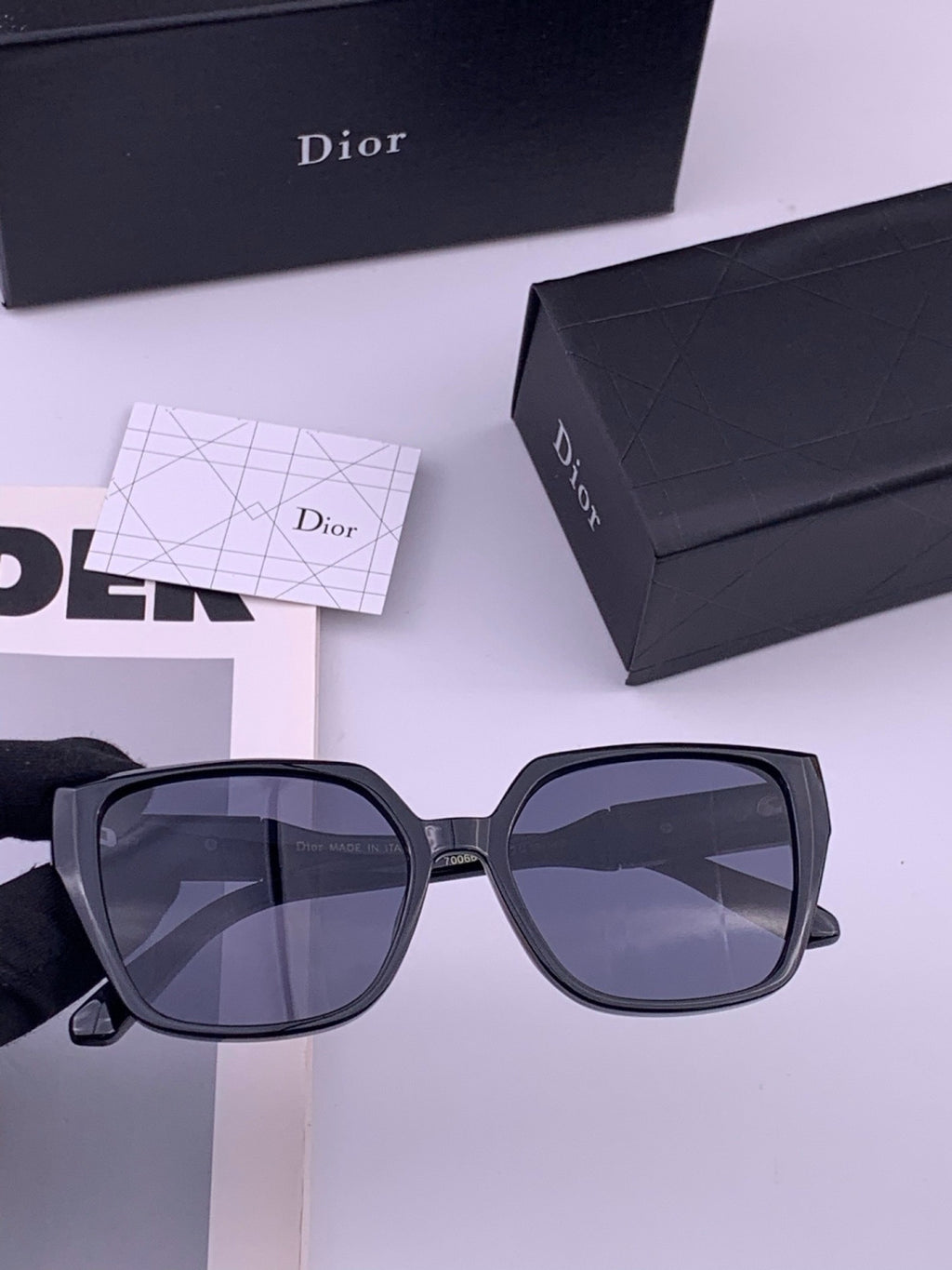 Dior D67706 Fashion Gold Lens Sunglasses for Men & Women - 431786
