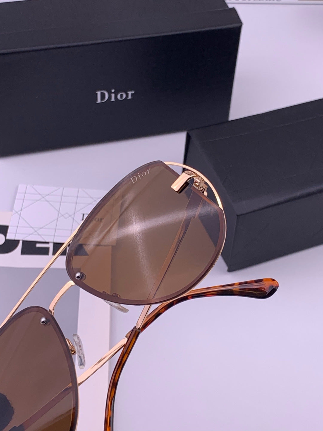 Dior D4500 Fashion Orange Lens Sunglasses for Men & Women - detail image 5