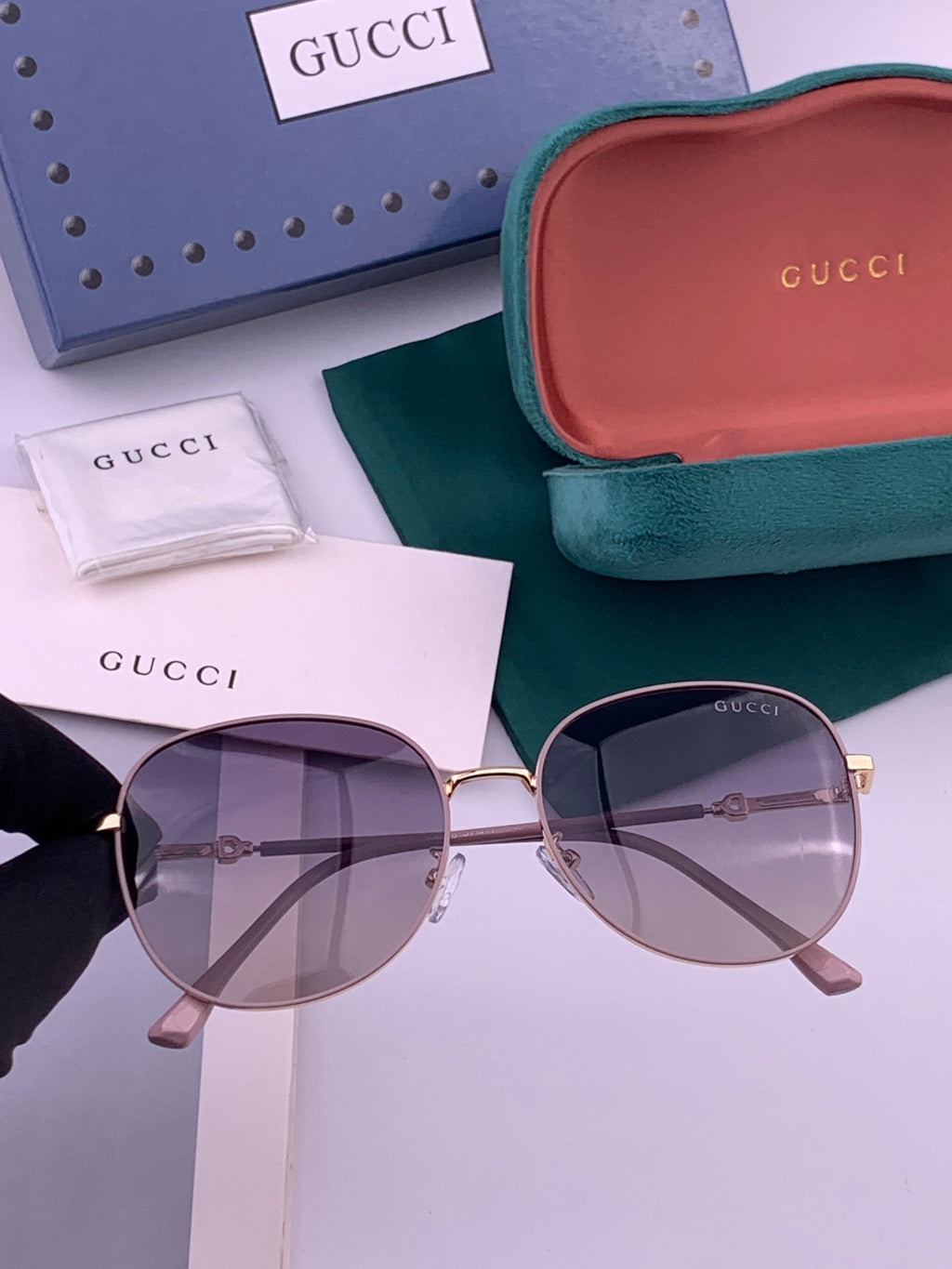 Gucci G8821 Polarized Oversized Black Lens Sunglasses for Men & Women - 431345