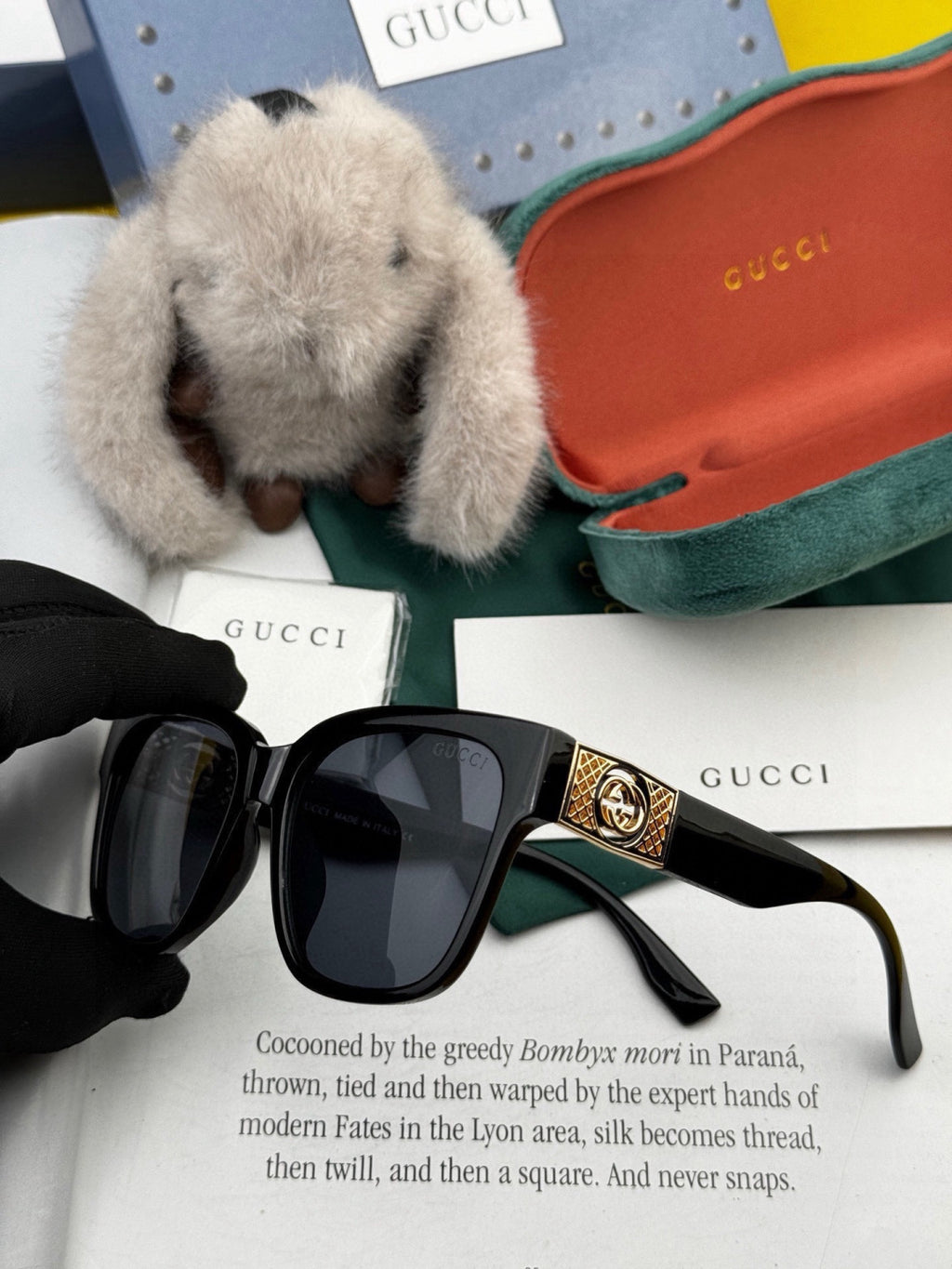 Gucci G35804 Square Gold Lens Sunglasses for Men & Women - 431348 - detail image 3