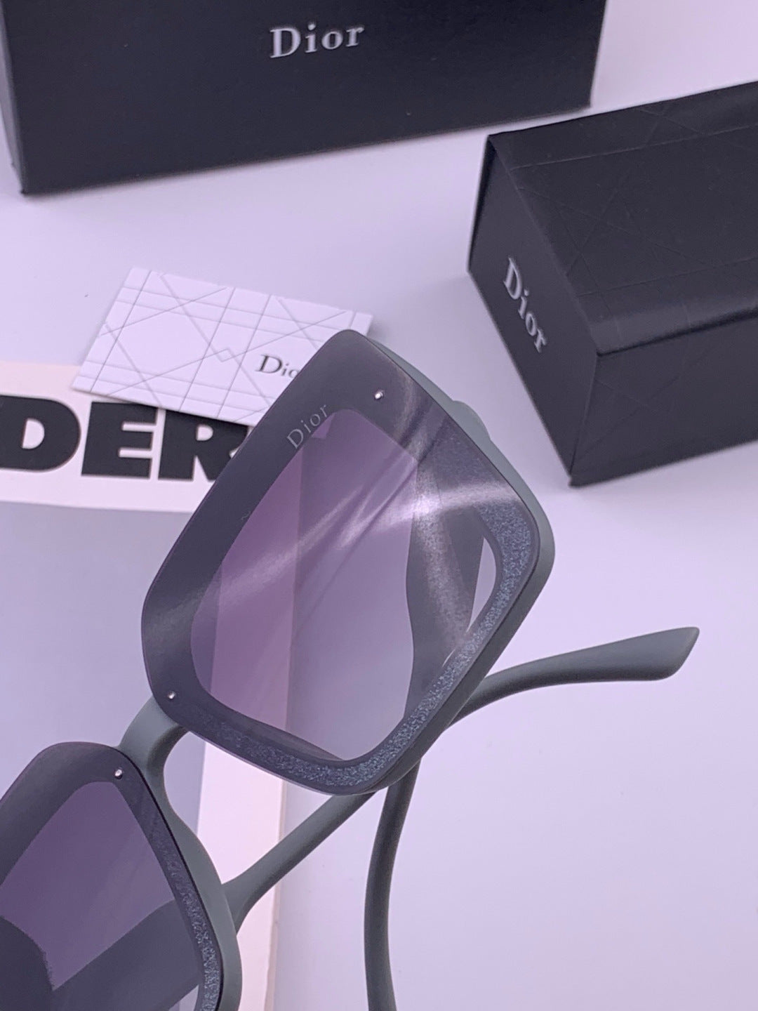 Dior D6227 Polarized Square Brown Lens Sunglasses for Men & Women - 431780 - detail image 4