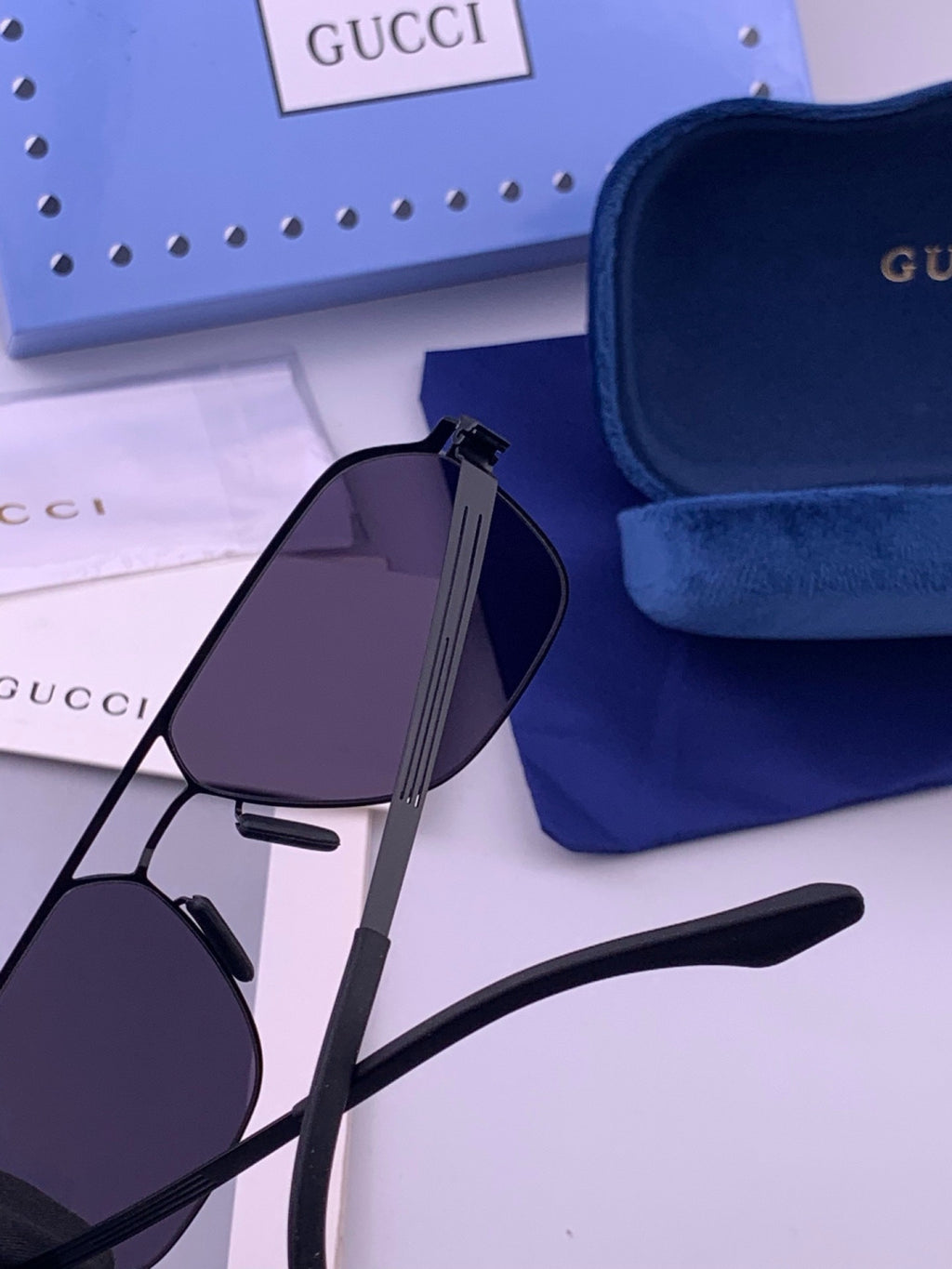 Gucci G0862 Fashion Gold Lens Sunglasses for Men & Women - 431338 - detail image 4