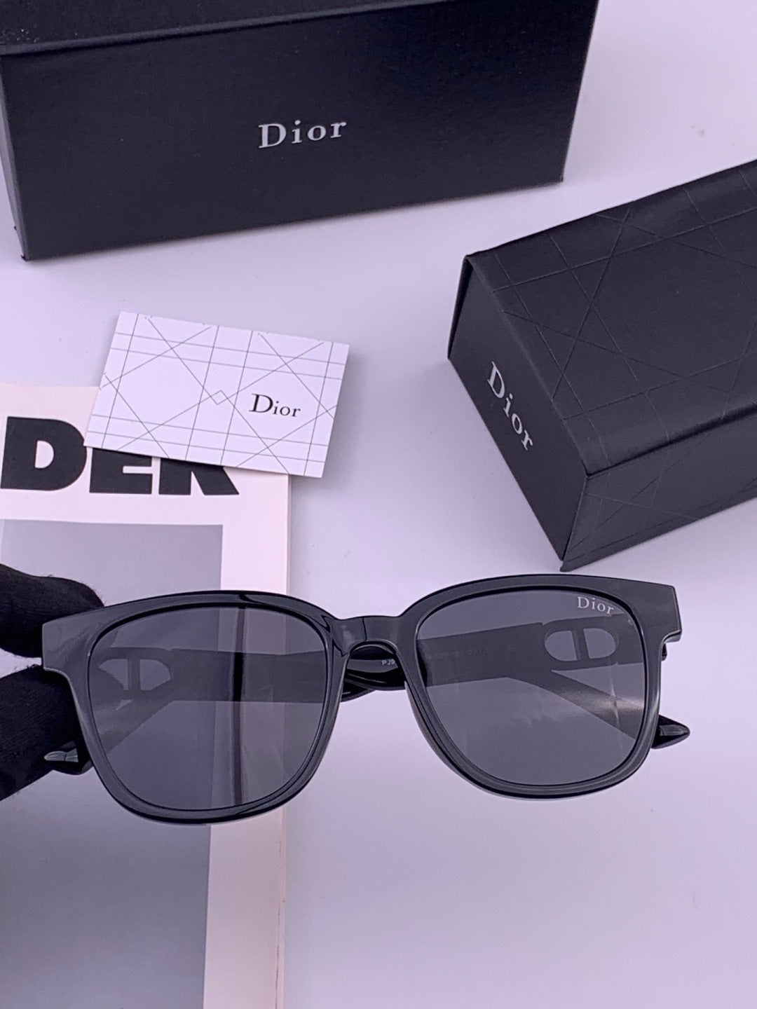 Dior D8913 Polarized Square Black Lens Sunglasses for Men & Women - 449107