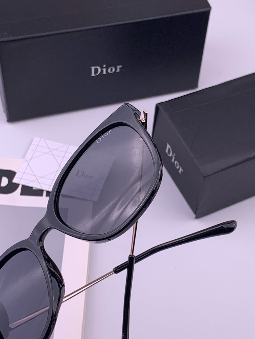 Dior D31101 Polarized Square Black Lens Sunglasses for Men & Women - 449097 - detail image 7
