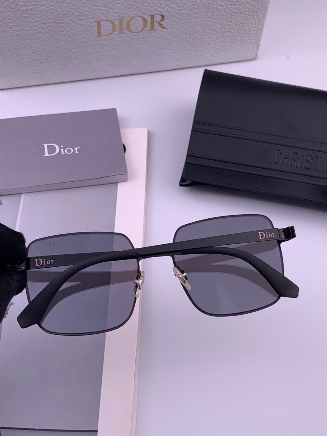 Dior D3908 Fashion Black Lens Sunglasses for Men & Women - 449152 - detail image 5