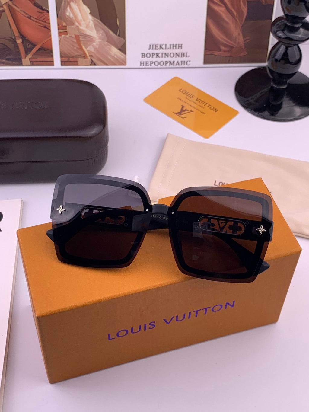 Louis Vuitton Polarized Square Brown Lens Sunglasses for Men & Women - 448597 - detail image 7