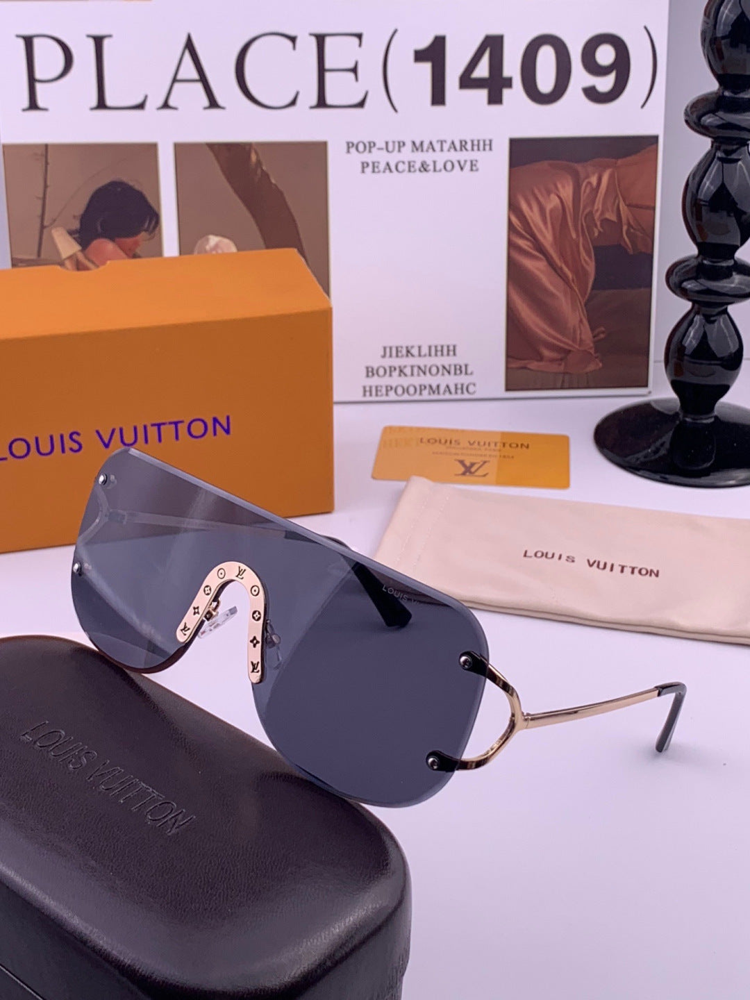 Louis Vuitton L61759 Aviator Gold Lens Sunglasses for Men & Women - 448598 - detail image 3