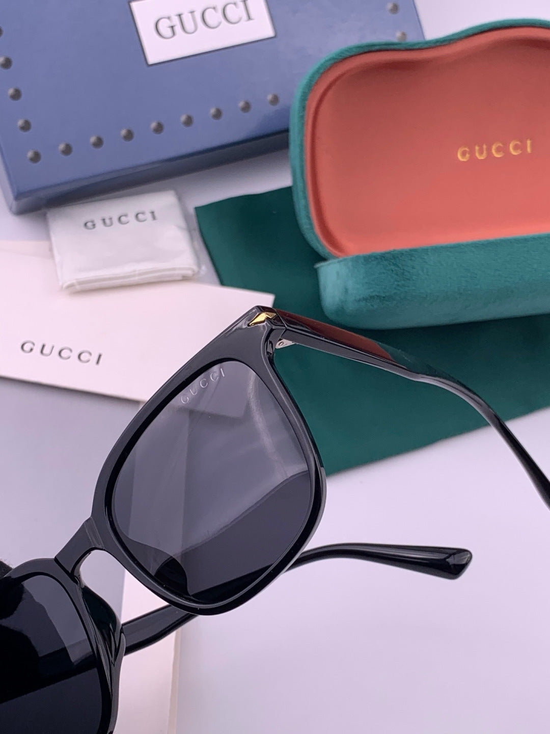 Gucci G62040 Polarized Square Black Lens Sunglasses for Men & Women - 448723 - detail image 6