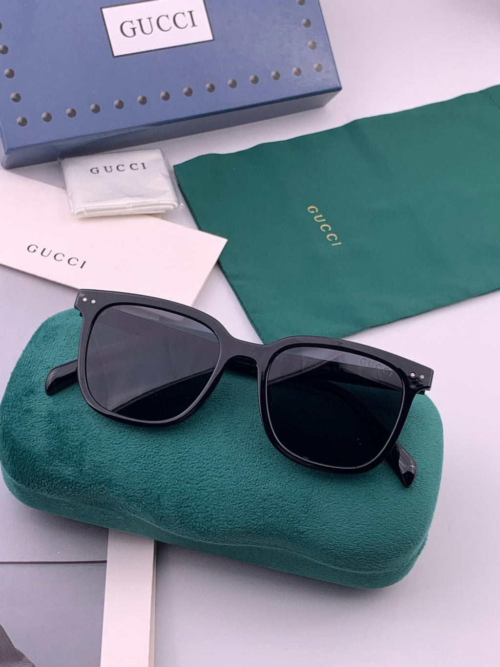 Gucci G12040 Polarized Square Black Lens Sunglasses for Men & Women - 448725 - detail image 6