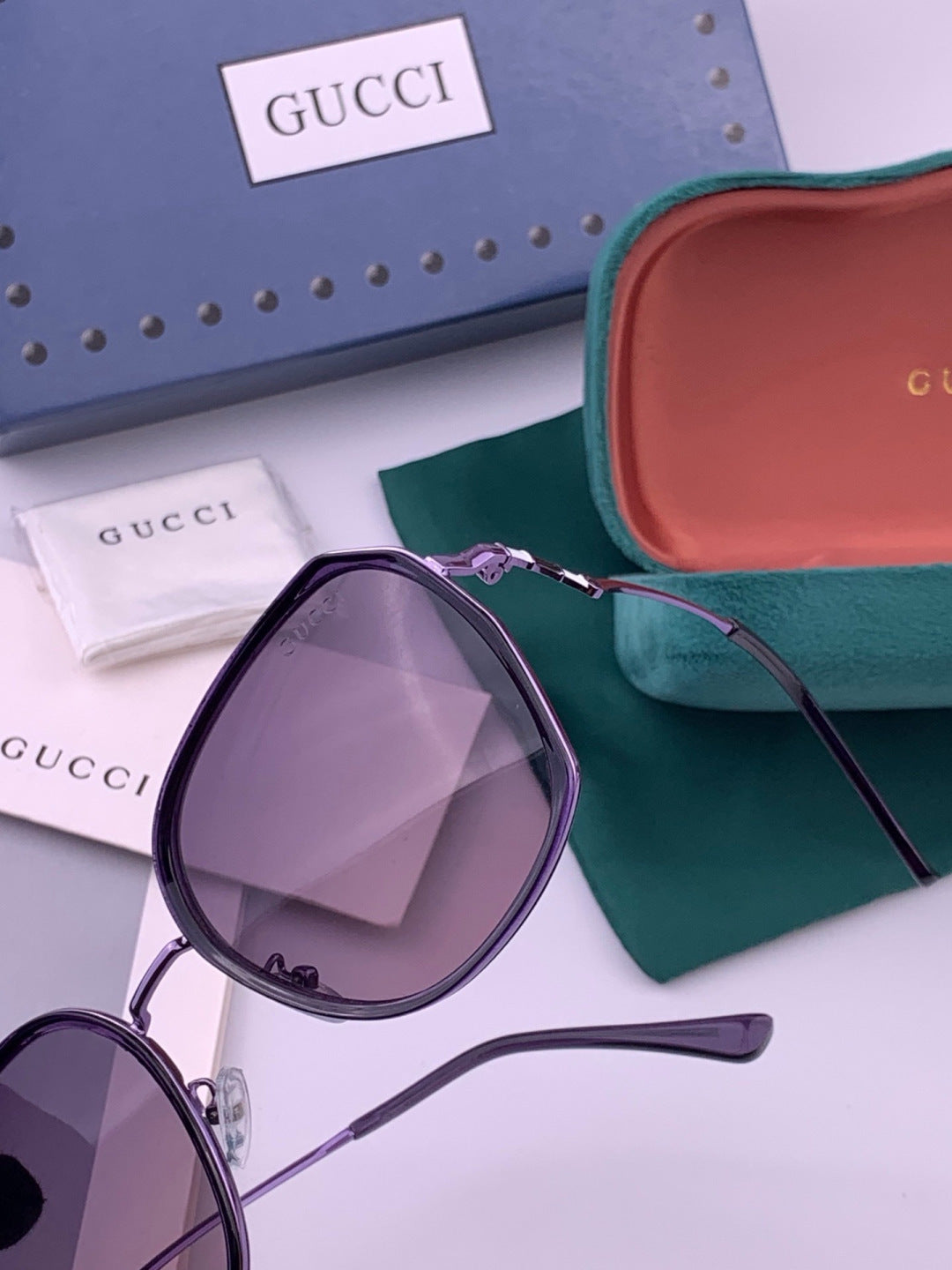 Gucci G6211 Polarized Square Brown Lens Sunglasses for Women - 448728 - detail image 3