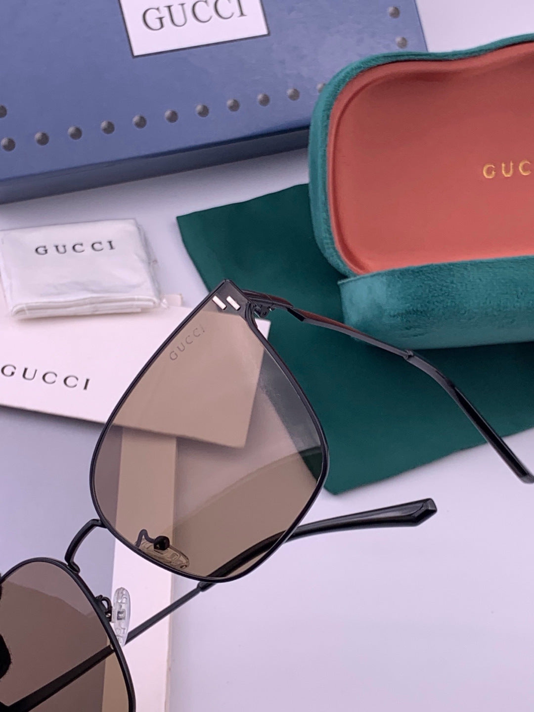 Gucci G2660 Fashion Brown Lens Sunglasses for Men & Women - 448731 - detail image 3