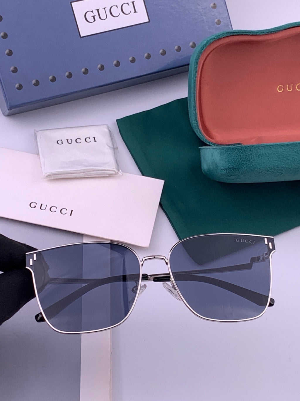 Gucci G2660 Fashion Gold Lens Sunglasses for Men & Women - 448733